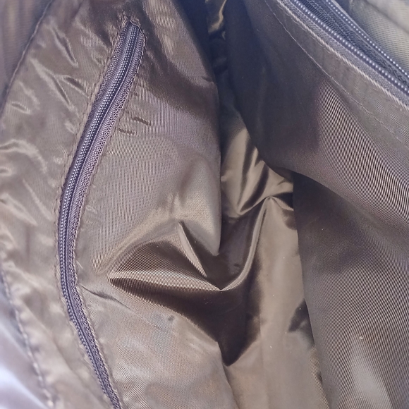 Red Floral Handbag - Picture 13 of 14